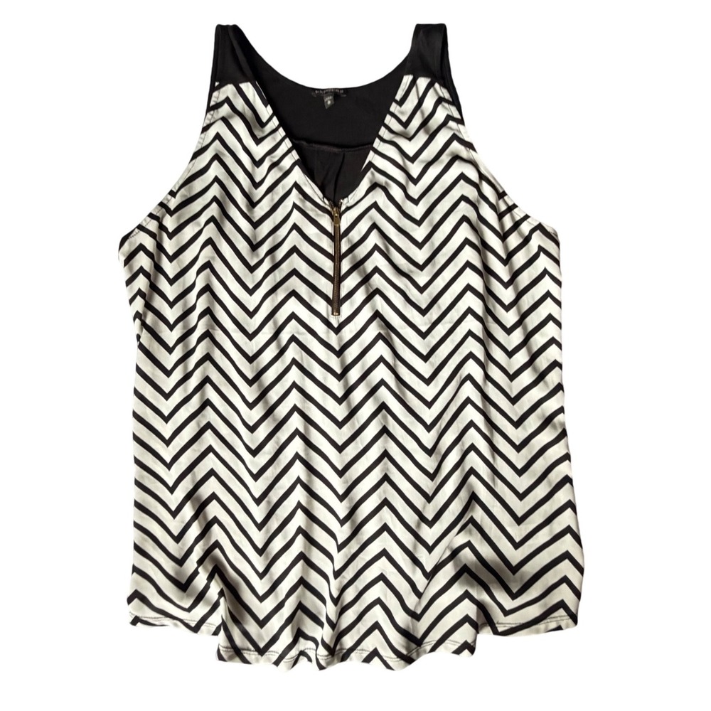 Express Womens XL Black White Chevron Zig Zag Half‎ Zip Tank Top Blouse